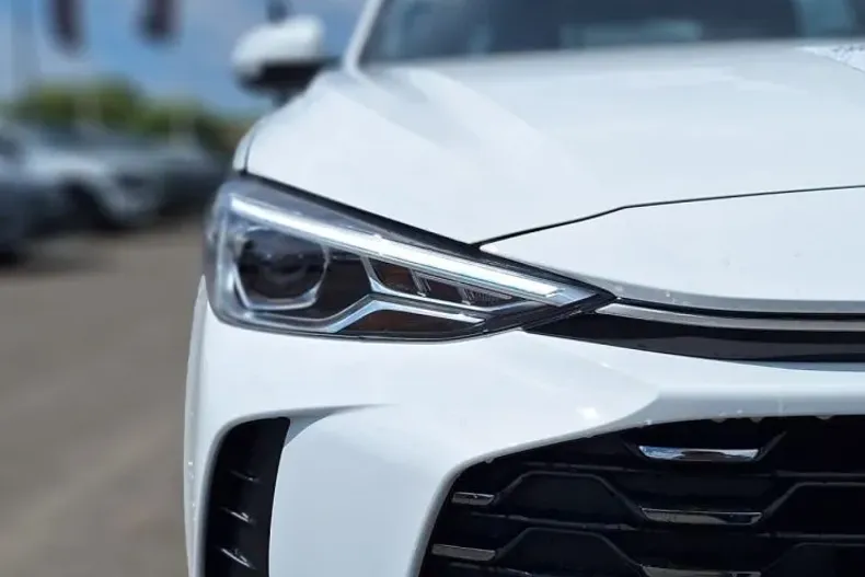 MG ZS din 2025 cu 2.110 km - oferta MG0198535 - foto 10