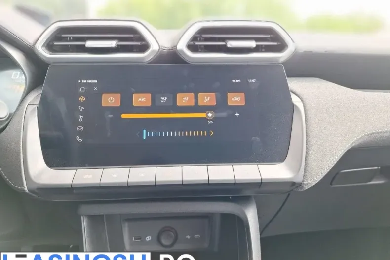 MG ZS din 2025 cu 2.110 km - oferta MG0198535 - foto 32