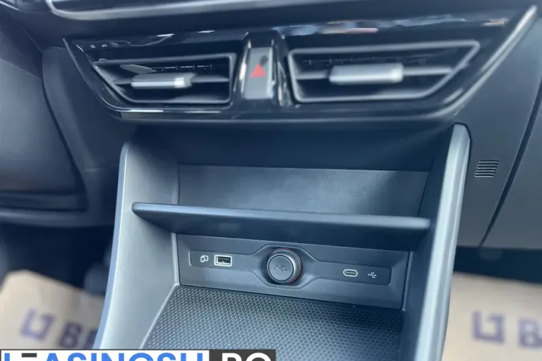 MG MG3 din 2024 cu 540 km - oferta MG0198536 - foto 25