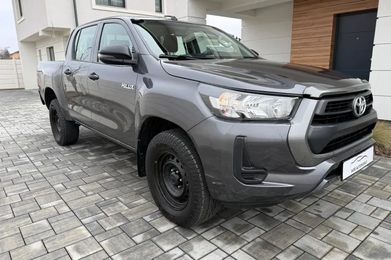 Toyota Hilux din 2021 cu 109.579 km - oferta TOY198540 - foto 3