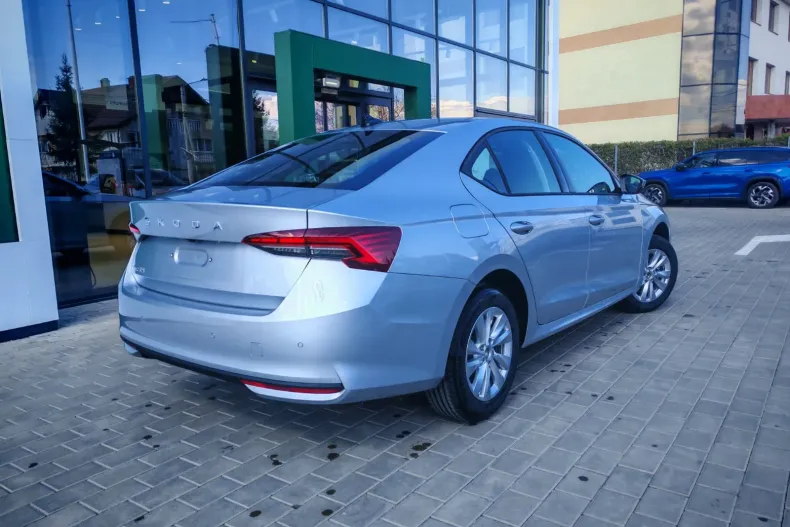 Skoda Octavia din 2026 cu 7 km - oferta SKO198541 - foto 6