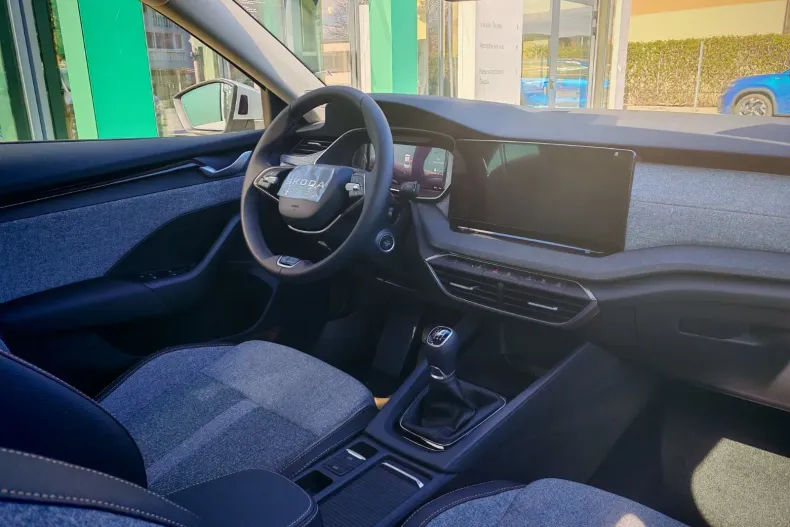 Skoda Octavia din 2026 cu 7 km - oferta SKO198541 - foto 12