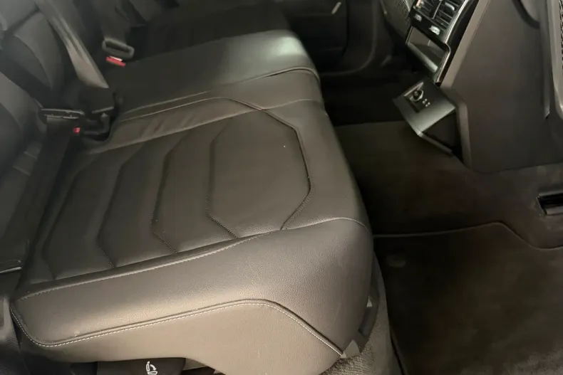 Volkswagen Touareg din 2023 cu 65.580 km - oferta VOL198553 - foto 24