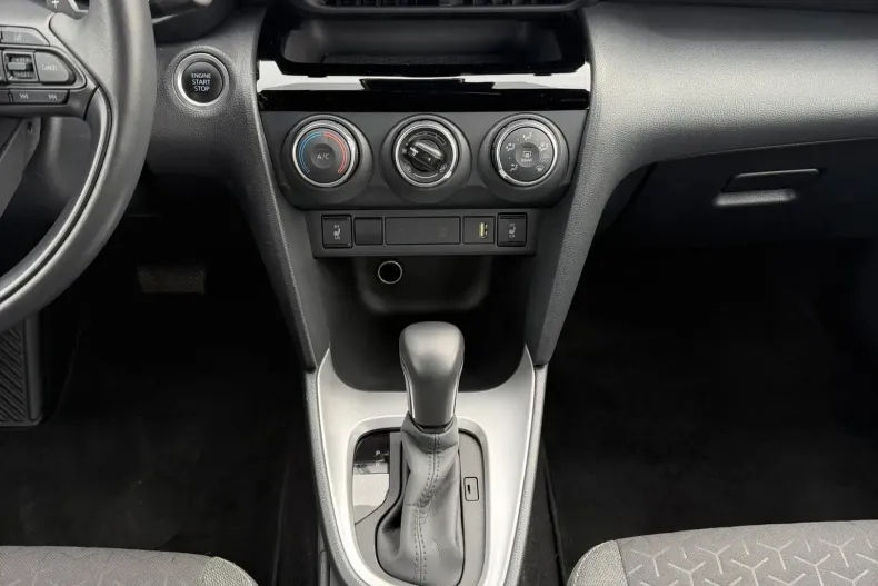 Toyota Yaris Cross din 2023 cu 18.900 km - oferta TOY198554 - foto 13