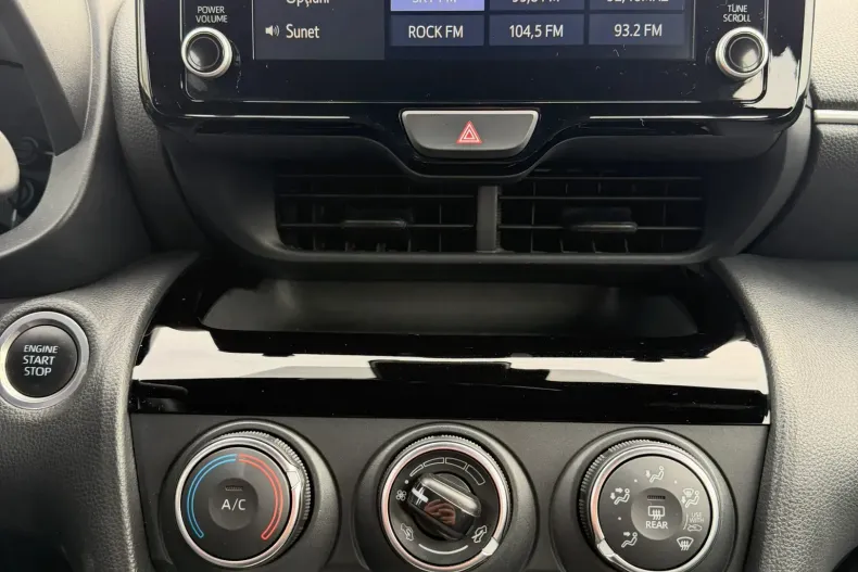 Toyota Yaris Cross din 2023 cu 18.900 km - oferta TOY198554 - foto 21