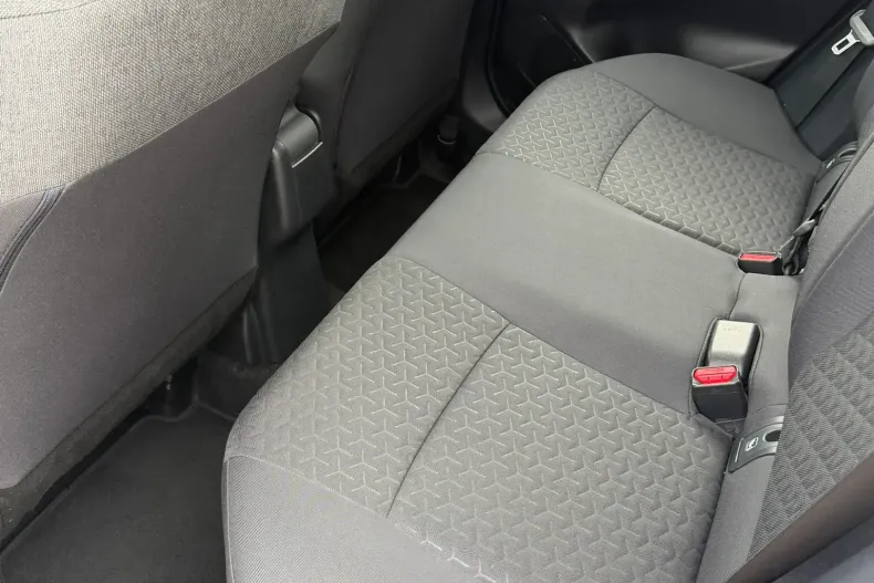 Toyota Yaris Cross din 2023 cu 18.900 km - oferta TOY198554 - foto 26