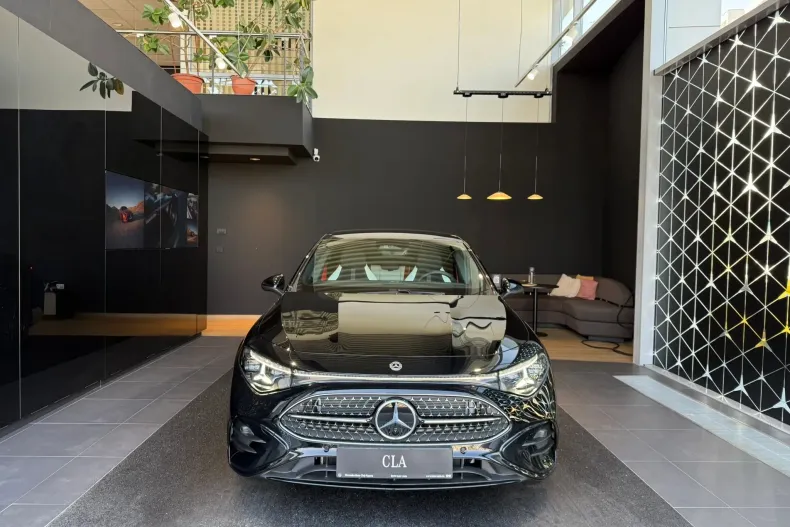 Mercedes-Benz CLA (Clasa CLA) din 2025 cu 30 km - oferta MER198559 - foto 1