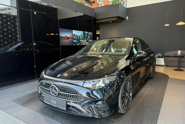 Mercedes-Benz CLA (Clasa CLA) din 2025 cu 30 km - oferta MER198559 - foto 3