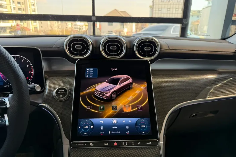 Mercedes-Benz GLC din 2025 cu 12 km - oferta MER198560 - foto 16