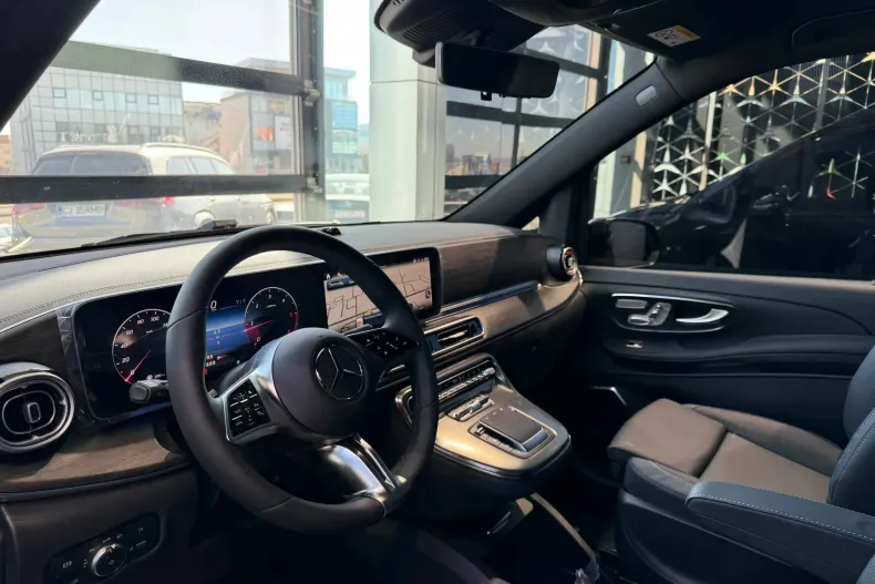 Mercedes-Benz V din 2026 cu 14 km - oferta MER198563 - foto 5