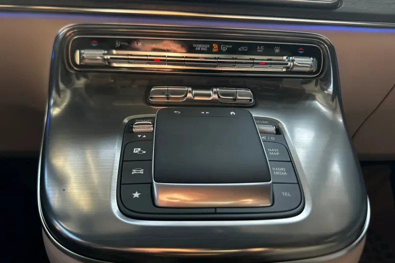 Mercedes-Benz V din 2025 cu 3.000 km - oferta MER198564 - foto 18