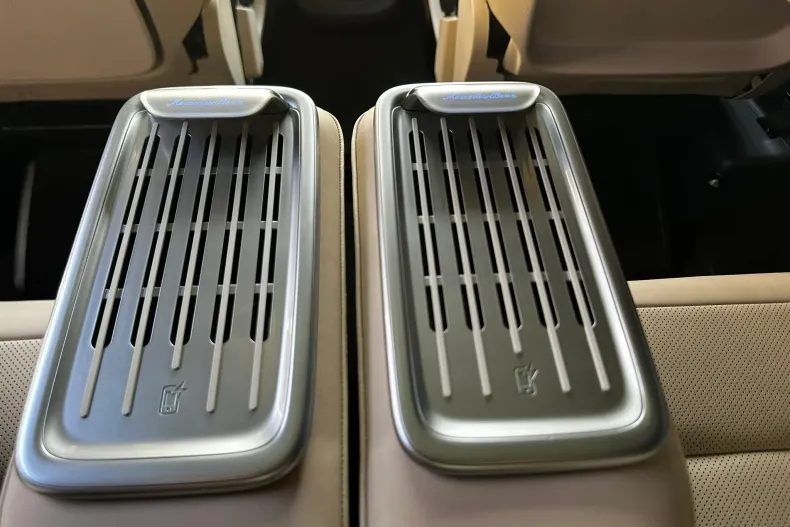 Mercedes-Benz V din 2025 cu 3.000 km - oferta MER198564 - foto 19