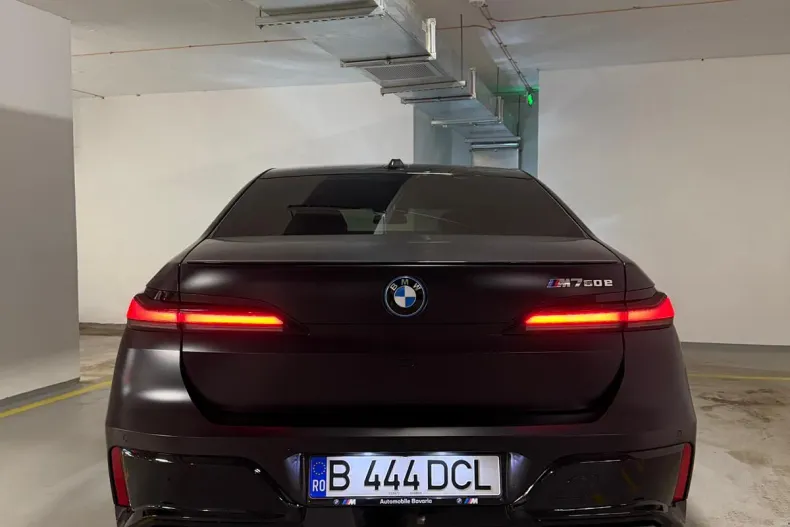 BMW M7 (Seria 7) din 2024 cu 23.800 km - oferta BMW198567 - foto 2
