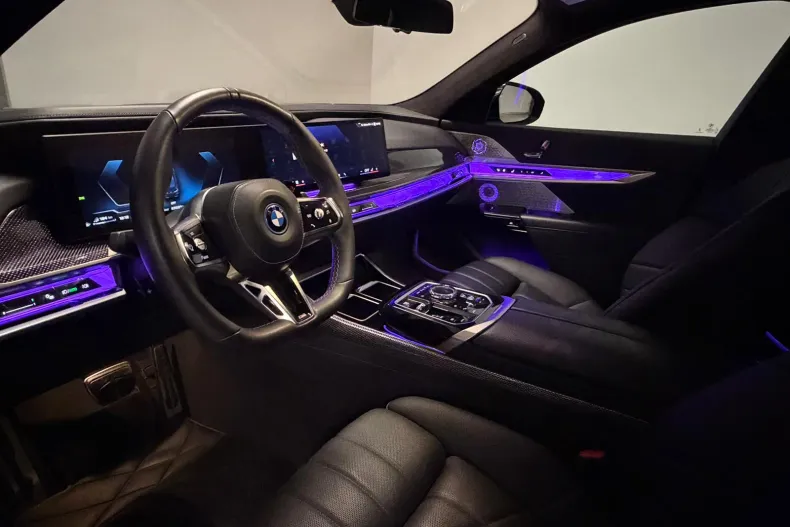 BMW M7 (Seria 7) din 2024 cu 23.800 km - oferta BMW198567 - foto 4