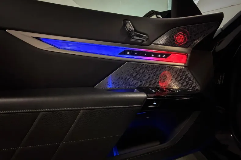 BMW M7 (Seria 7) din 2024 cu 23.800 km - oferta BMW198567 - foto 16