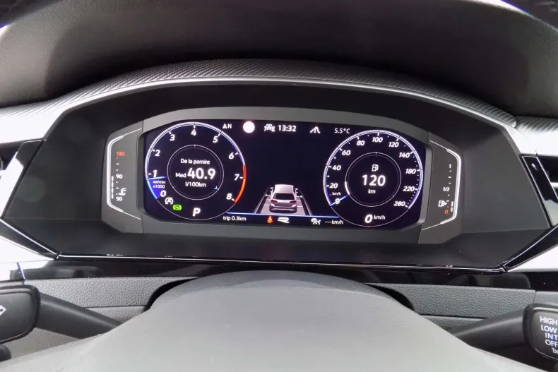 Volkswagen Arteon din 2022 cu 20.420 km - oferta VOL198572 - foto 17