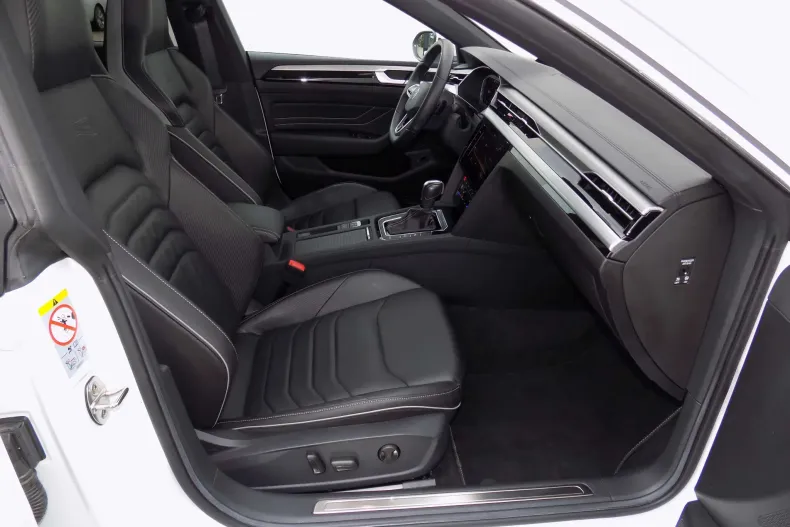 Volkswagen Arteon din 2022 cu 20.420 km - oferta VOL198572 - foto 34