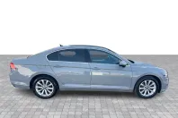 Volkswagen Passat din 2022 cu 86.269 km - oferta VOL198575 - foto 6