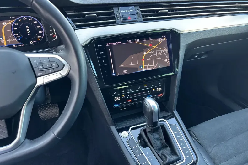 Volkswagen Passat din 2022 cu 86.269 km - oferta VOL198575 - foto 17