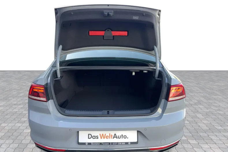 Volkswagen Passat din 2022 cu 86.269 km - oferta VOL198575 - foto 27