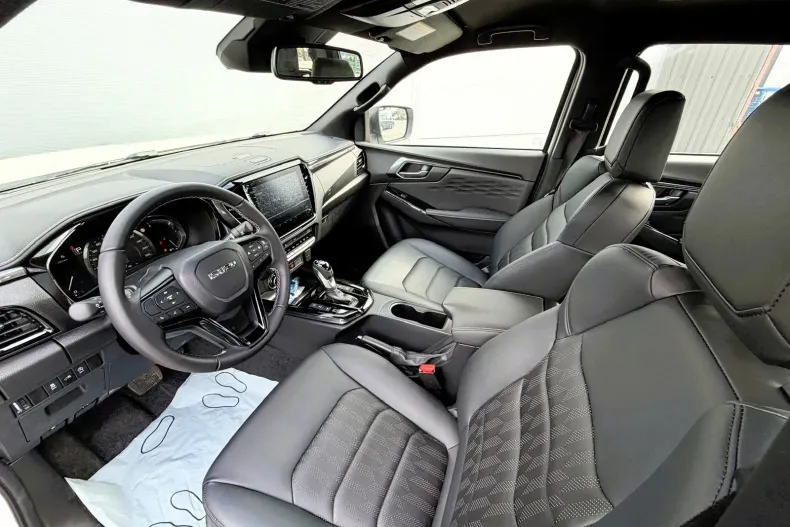 Isuzu D-Max din 2025 cu 10 km - oferta ISU198577 - foto 12