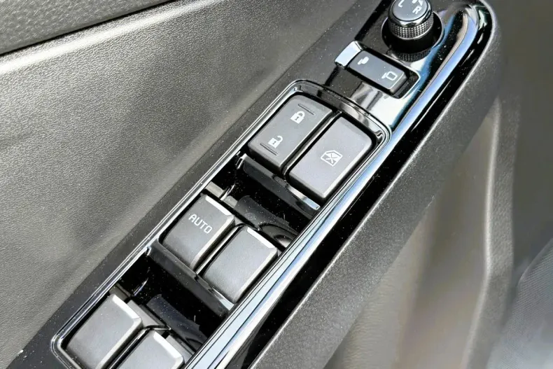 Isuzu D-Max din 2025 cu 10 km - oferta ISU198577 - foto 20