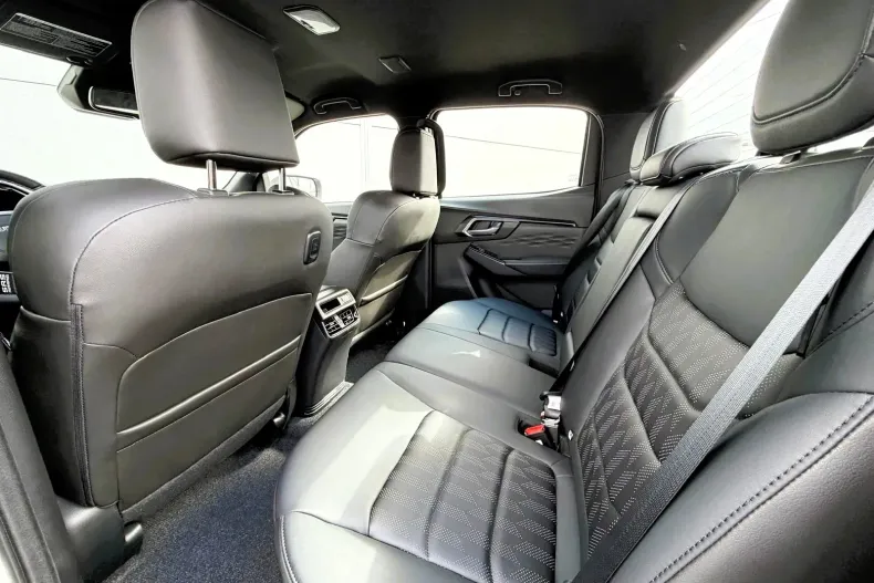 Isuzu D-Max din 2025 cu 10 km - oferta ISU198577 - foto 21