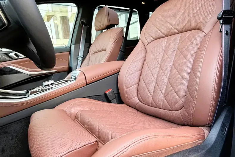 BMW X5 (Seria X) din 2025 cu 4.000 km - oferta BMW198578 - foto 8