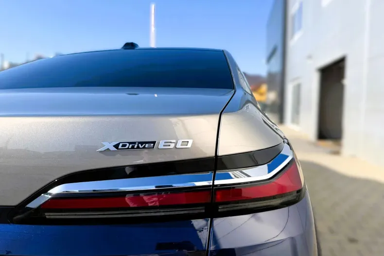 BMW i7 (Seria 7) din 2022 cu 64.000 km - oferta BMW198579 - foto 7