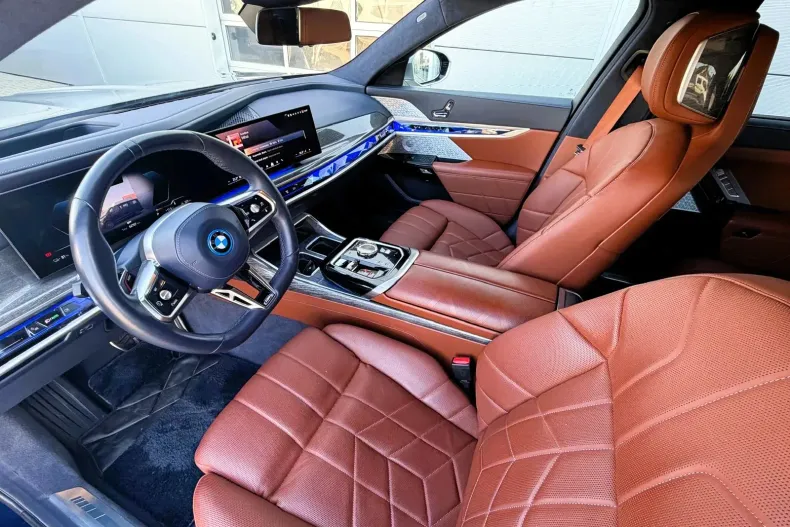 BMW i7 (Seria 7) din 2022 cu 64.000 km - oferta BMW198579 - foto 10