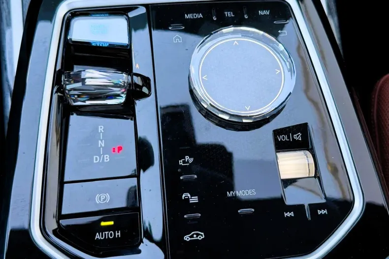 BMW i7 (Seria 7) din 2022 cu 64.000 km - oferta BMW198579 - foto 20