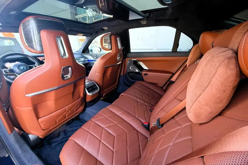 BMW i7 (Seria 7) din 2022 cu 64.000 km - oferta BMW198579 - foto 24