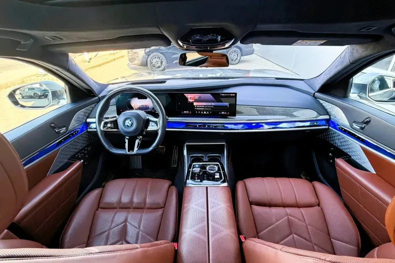 BMW i7 (Seria 7) din 2022 cu 64.000 km - oferta BMW198579 - foto 40