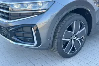 Volkswagen Touareg din 2026 cu 2.000 km - oferta VOL198587 - foto 3