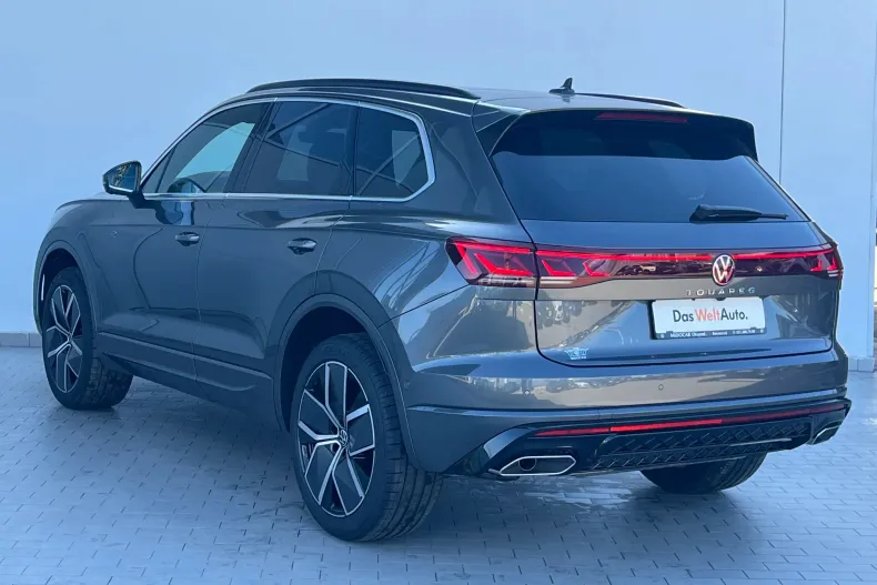 Volkswagen Touareg din 2026 cu 2.000 km - oferta VOL198587 - foto 4