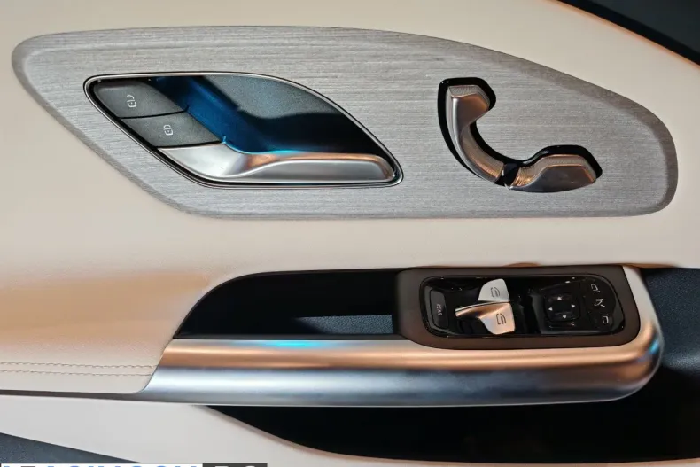 Mercedes-Benz CLA 200 (Clasa CLA) din 2026 cu 1 km - oferta MER198615 - foto 20