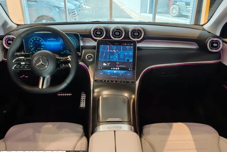 Mercedes-Benz GLC din 2026 cu 1 km - oferta MER198617 - foto 4