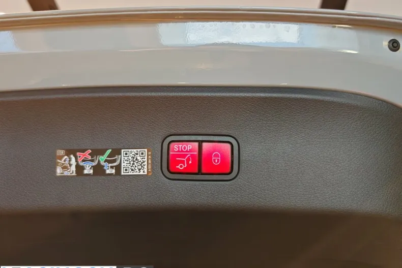 Mercedes-Benz GLC din 2026 cu 1 km - oferta MER198617 - foto 17