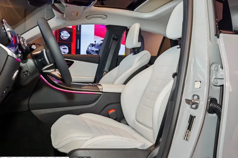 Mercedes-Benz GLC din 2026 cu 1 km - oferta MER198617 - foto 21