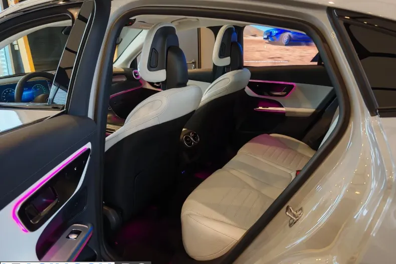 Mercedes-Benz GLC din 2026 cu 1 km - oferta MER198617 - foto 22