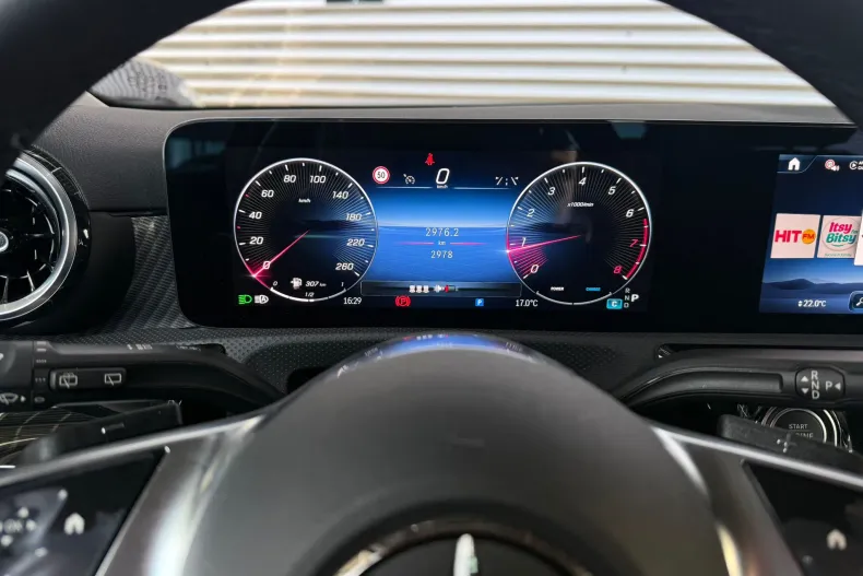 Mercedes-Benz A 180 (Clasa A) din 2025 cu 3.000 km - oferta MER198618 - foto 6