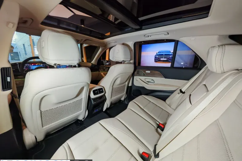 Mercedes-Benz GLE din 2026 cu 1 km - oferta MER198619 - foto 6