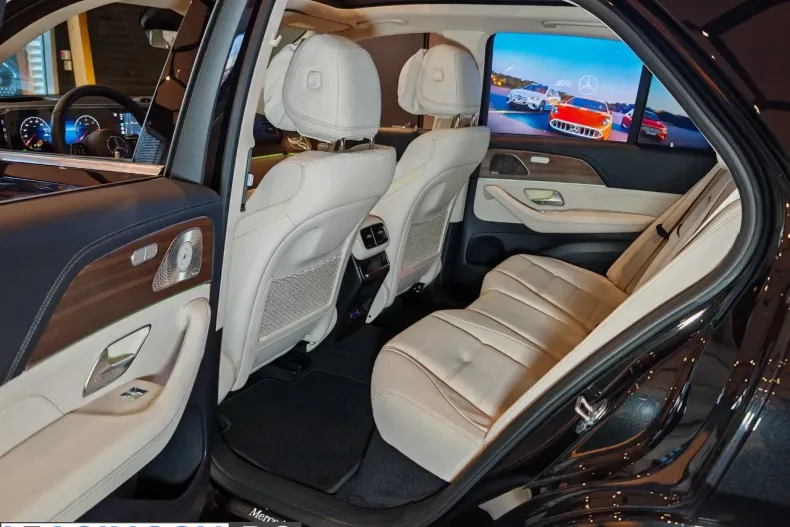 Mercedes-Benz GLE din 2026 cu 1 km - oferta MER198619 - foto 8