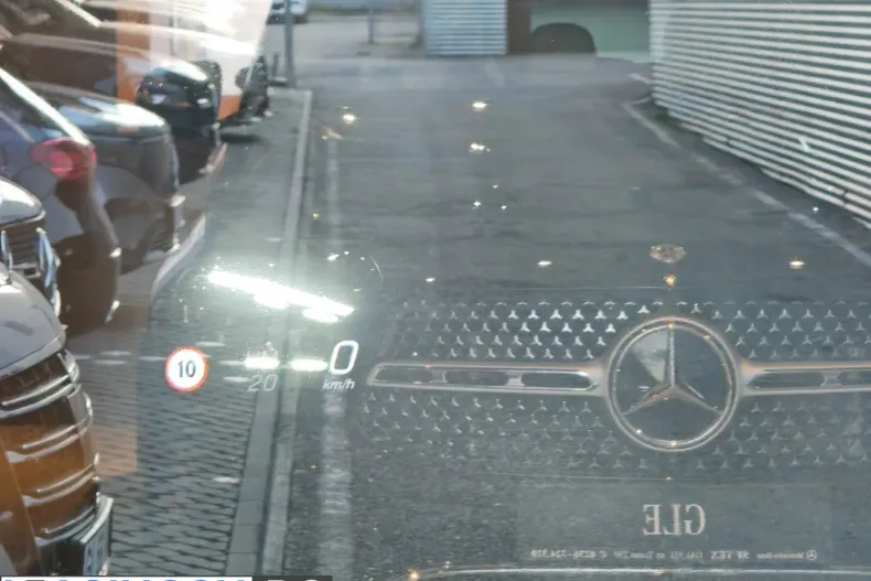 Mercedes-Benz GLE din 2026 cu 1 km - oferta MER198619 - foto 29