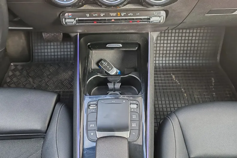 Mercedes-Benz GLB din 2022 cu 103.680 km - oferta MER198620 - foto 17