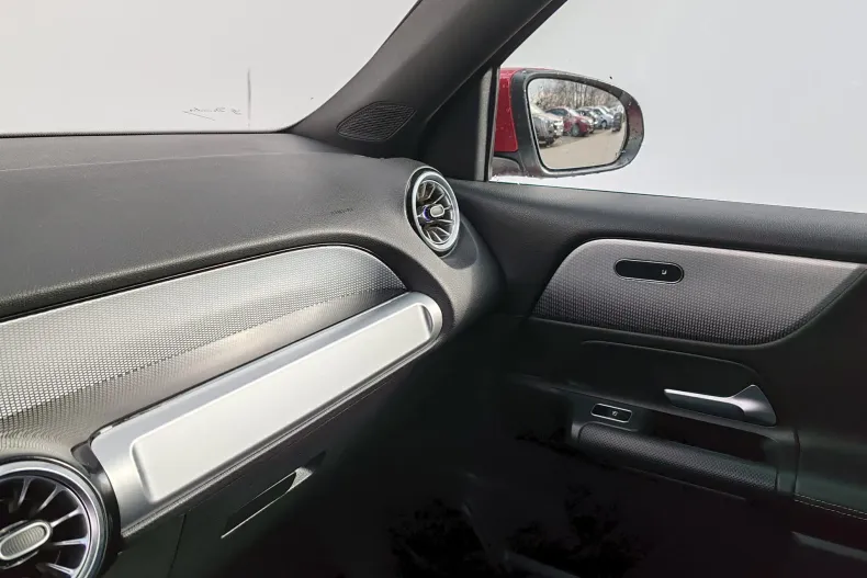 Mercedes-Benz GLB din 2022 cu 103.680 km - oferta MER198620 - foto 24