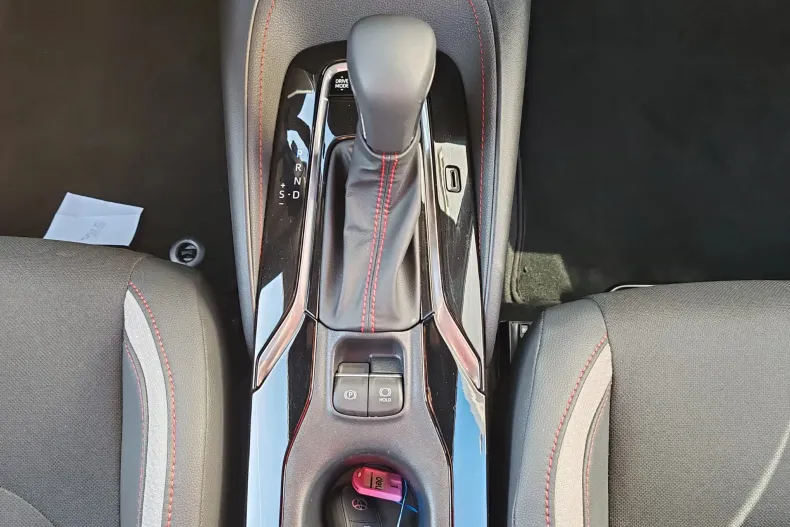 Toyota Corolla din 2025 cu 7.713 km - oferta TOY198621 - foto 20