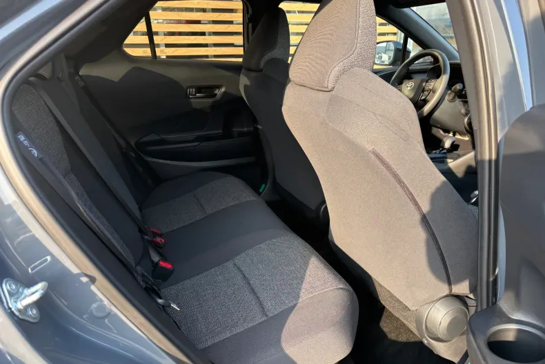 Toyota C-HR din 2025 cu 700 km - oferta TOY198622 - foto 18