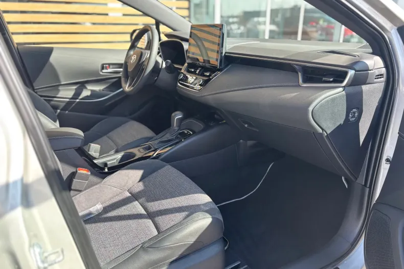 Toyota Corolla din 2025 cu 500 km - oferta TOY198624 - foto 10