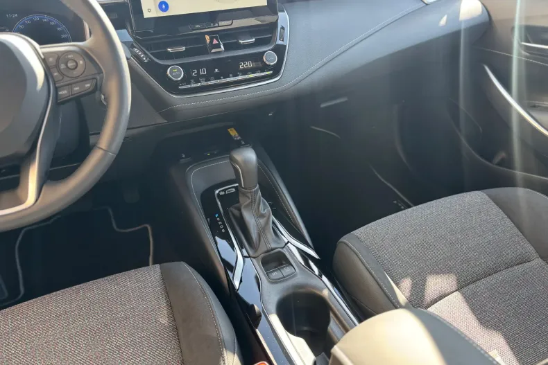 Toyota Corolla din 2025 cu 500 km - oferta TOY198624 - foto 14